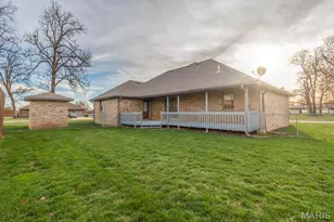 1808 Magnolia Dr, Lebanon, MO 65536 - Photo 3