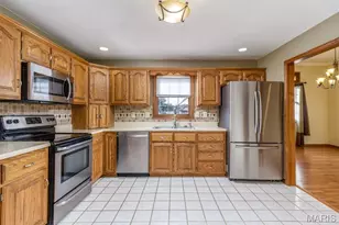 1808 Magnolia Dr, Lebanon, MO 65536 - Photo 9