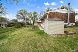 8352 Lonkar Dr, Saint Louis, MO 63123 - Photo 37