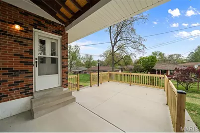 8352 Lonkar Drive, Saint Louis, MO 63123 - Photo 31