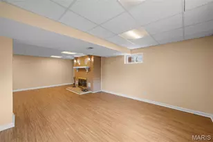 8352 Lonkar Dr, Saint Louis, MO 63123 - Photo 27