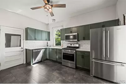 7025 Julian Avenue, University City, MO 63130 - Photo 19