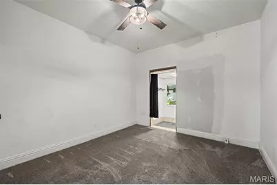 7025 Julian Avenue, University City, MO 63130 - Photo 11