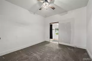 7025 Julian Ave, University City, MO 63130 - Photo 11