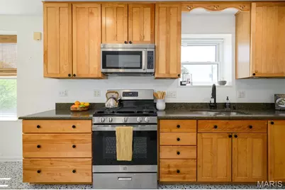 5410 Lindenwood Avenue, Saint Louis, MO 63109 - Photo 13