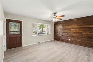 1845 Violet Dr, Florissant, MO 63031 - Photo 3