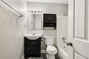 1845 Violet Dr, Florissant, MO 63031 - Photo 11