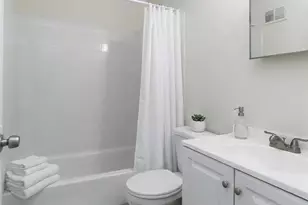 445 Plaza Ave, Ferguson, MO 63135 - Photo 5