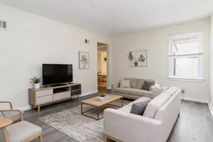 445 Plaza Ave, Ferguson, MO 63135 - Photo 3