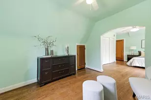 72 Bellerive Acres, Normandy, MO 63121 - Photo 33