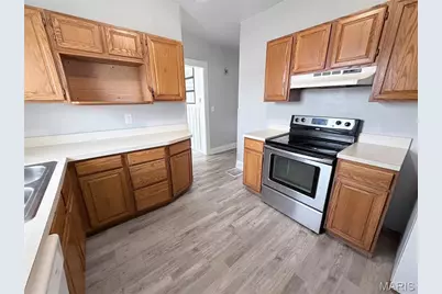 1007 Fulton Avenue, Hannibal, MO 63401 - Photo 5