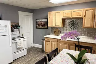 109 N Market St, Warrenton, MO 63383 - Photo 3