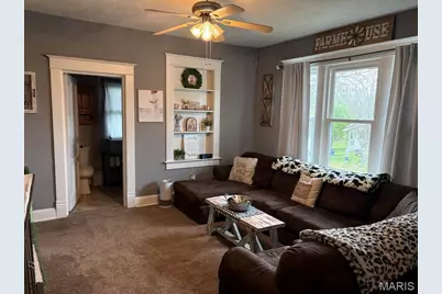 109 N Market Street, Warrenton, MO 63383 - Photo 3