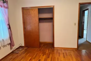 914 S Walnut St, Gerald, MO 63037 - Photo 13