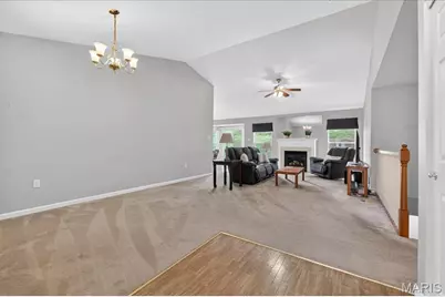 457 Coventry Trail Lane, Maryland Heights, MO 63043 - Photo 3