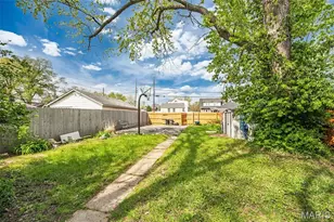 6775 Chamberlain Ave, University City, MO 63130 - Photo 37