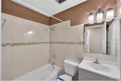 1667 Bronco Lane, Saint Louis, MO 63146 - Photo 15