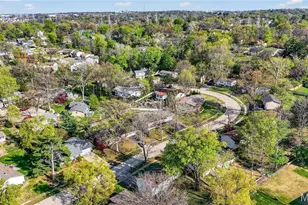 1667 Bronco Ln, Saint Louis, MO 63146 - Photo 35