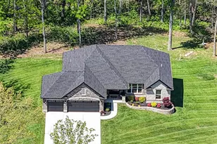 156 Eagle Frk Dr, Moscow Mills, MO 63362 - Photo 55