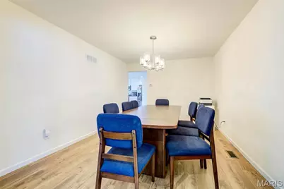 732 Fox Creek Drive, Fenton, MO 63026 - Photo 5