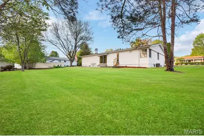 17 Atwood Drive, Saint Peters, MO 63376 - Photo 33