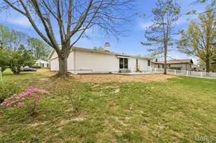 17 Atwood Dr, Saint Peters, MO 63376 - Photo 31