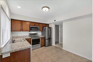 13419 Forestlac Dr, Chesterfield, MO 63141 - Photo 11