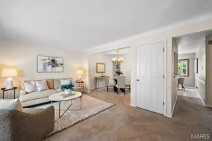 657 Damascus Dr, Saint Louis, MO 63125 - Photo 5