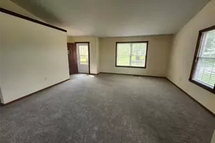 1204 Riverview Dr, Elsberry, MO 63343 - Photo 7