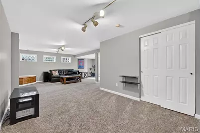 927 Baintree Lane, Ballwin, MO 63011 - Photo 29