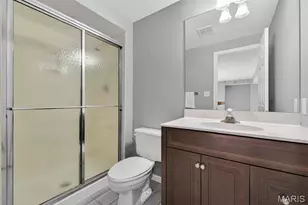 927 Baintree Ln, Ballwin, MO 63011 - Photo 35