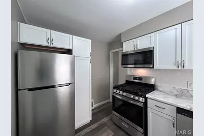 9517 Lydell Drive, Affton, MO 63123 - Photo 7