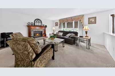 19 Jost Manor Court, Florissant, MO 63034 - Photo 9