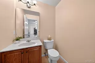 19 Jost Manor Ct, Florissant, MO 63034 - Photo 7