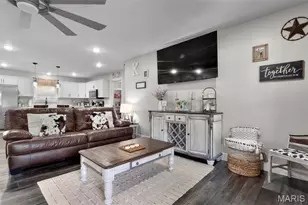 214 Gladiola St, Jackson, MO 63755 - Photo 5