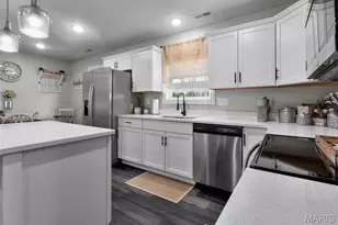 214 Gladiola St, Jackson, MO 63755 - Photo 9