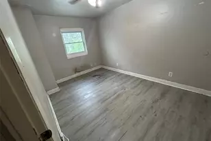 7303 Harney Ave, Jennings, MO 63136 - Photo 5