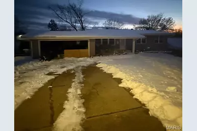 605 Stone Street, De Soto, MO 63020 - Photo 1