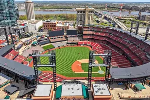 1004 Spruce St, Saint Louis, MO 63102 - Photo 23