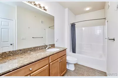 1251 Strassner Drive #2403, Brentwood, MO 63144 - Photo 45