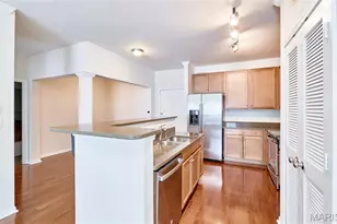 1251 Strassner Dr, Brentwood, MO 63144 - Photo 17