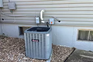 180 Chinon Dr, Saint Louis, MO 63129 - Photo 29