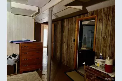 180 Chinon Drive, Saint Louis, MO 63129 - Photo 23