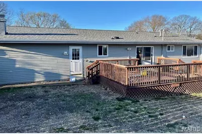 180 Chinon Drive, Saint Louis, MO 63129 - Photo 3