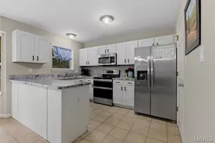 4041 Canebrake Valley Dr, Dittmer, MO 63023 - Photo 7