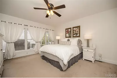 7 Kingston Manor Drive, Ladue, MO 63124 - Photo 17