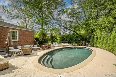 7 Kingston Manor Drive, Ladue, MO 63124 - Photo 47