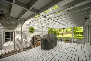 7 Kingston Manor Dr, Ladue, MO 63124 - Photo 43