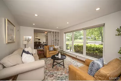 7 Kingston Manor Drive, Ladue, MO 63124 - Photo 7