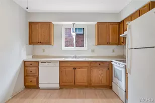 10068 Puttington Dr, Saint Louis, MO 63123 - Photo 23